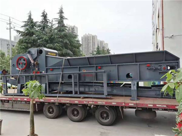 新型综合破碎机